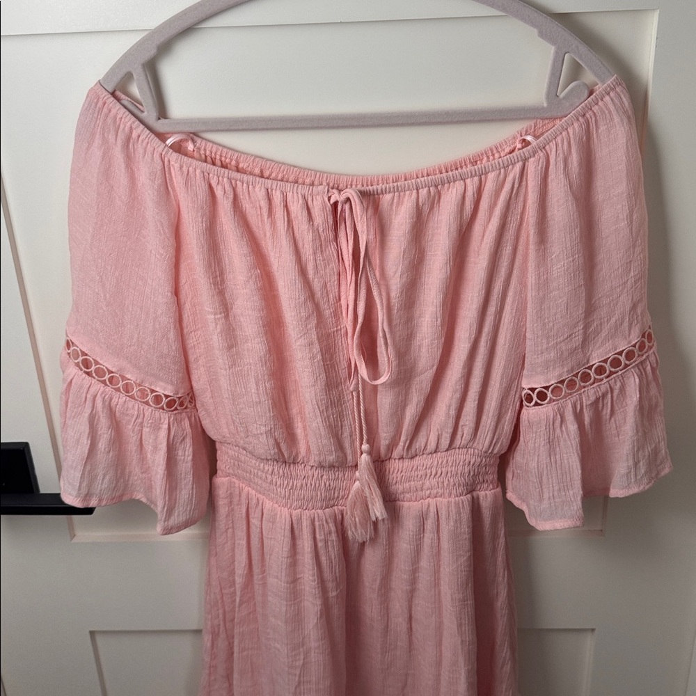 Pink Lily Off-Shoulder Pink Dress - Picture 3 of 8
